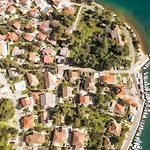 Hvar Apartmani & Spa